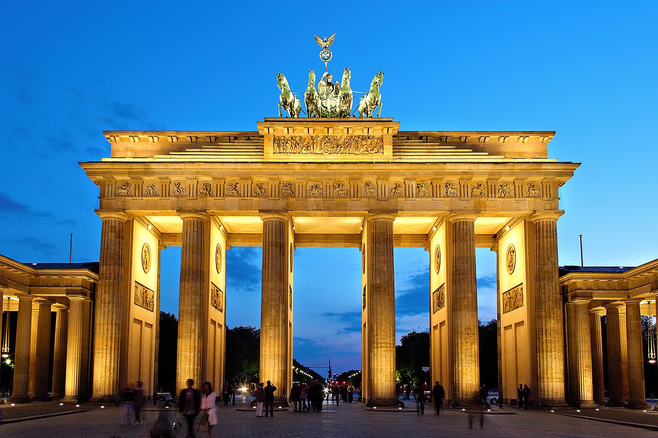 Brandenburger_Tor_abends, фото Thomas Wolf