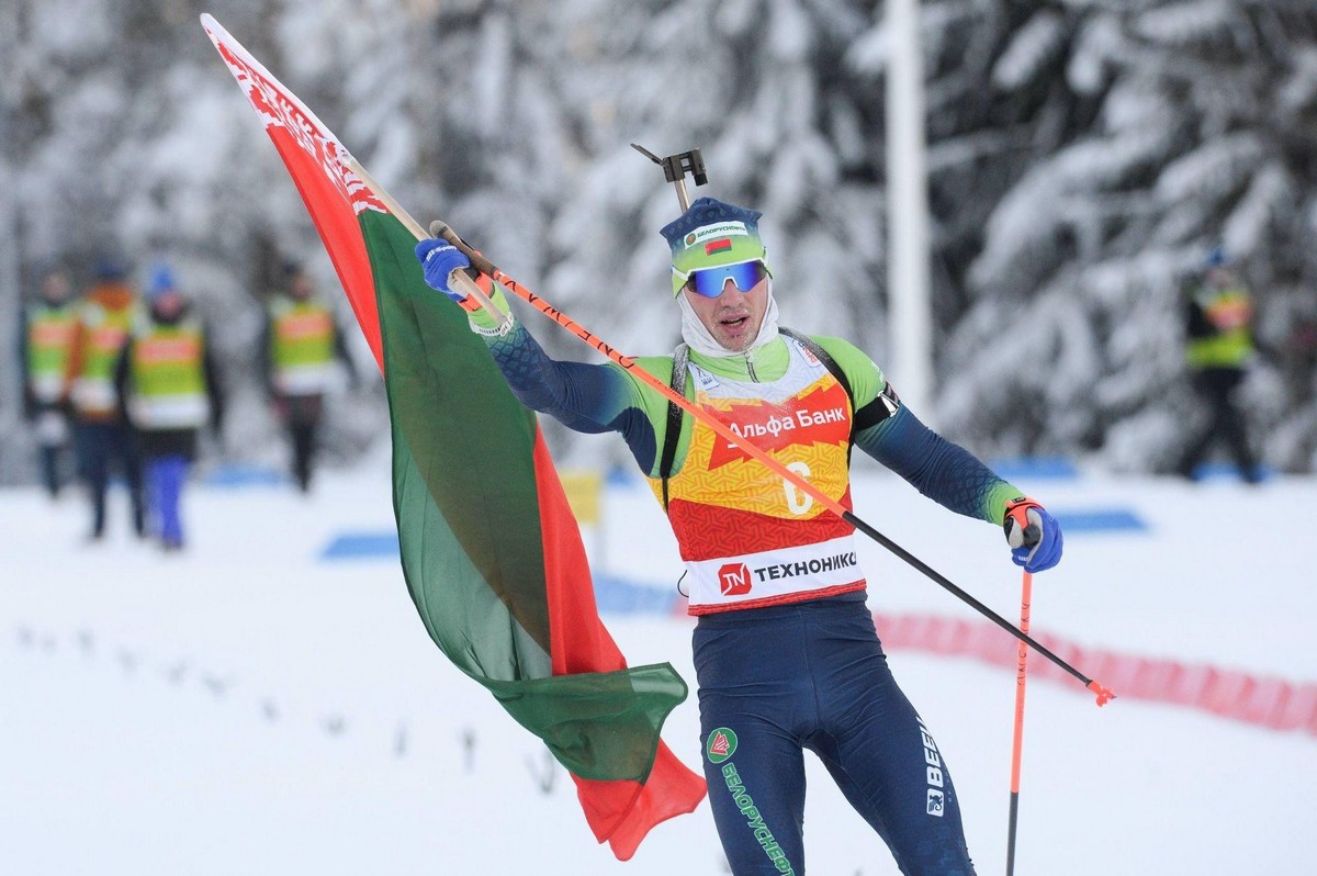 7-Биатлонист Антон Смольский на этапе Кубка Содружества.jpg