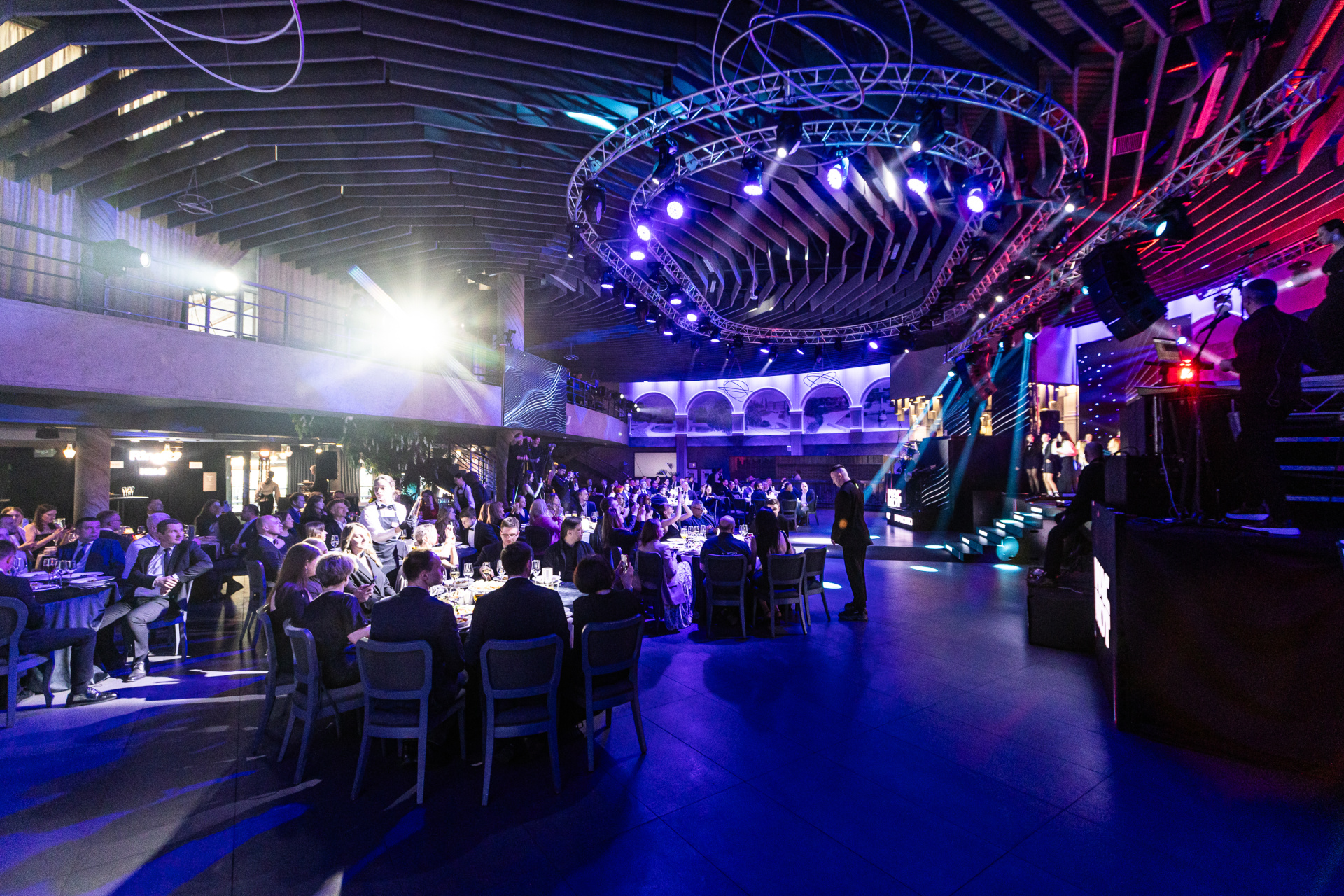 Маскот 4.jpg Маскот 4.jpg