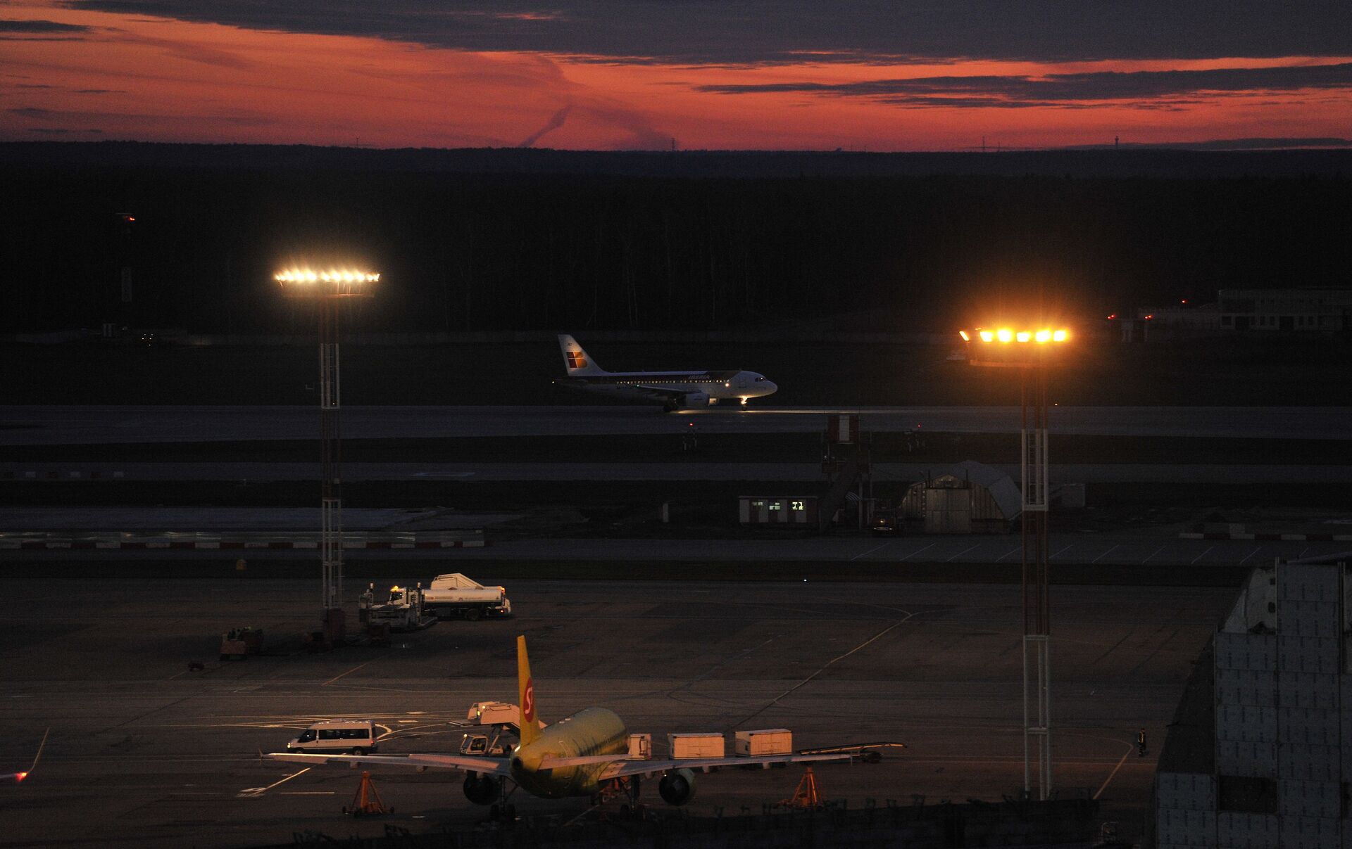 взлетная полоса Домодедово