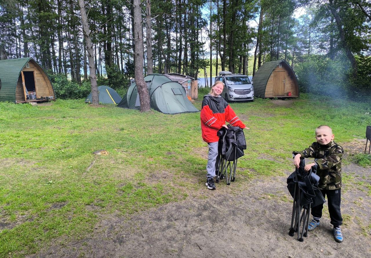 Дети в лесу.jpg