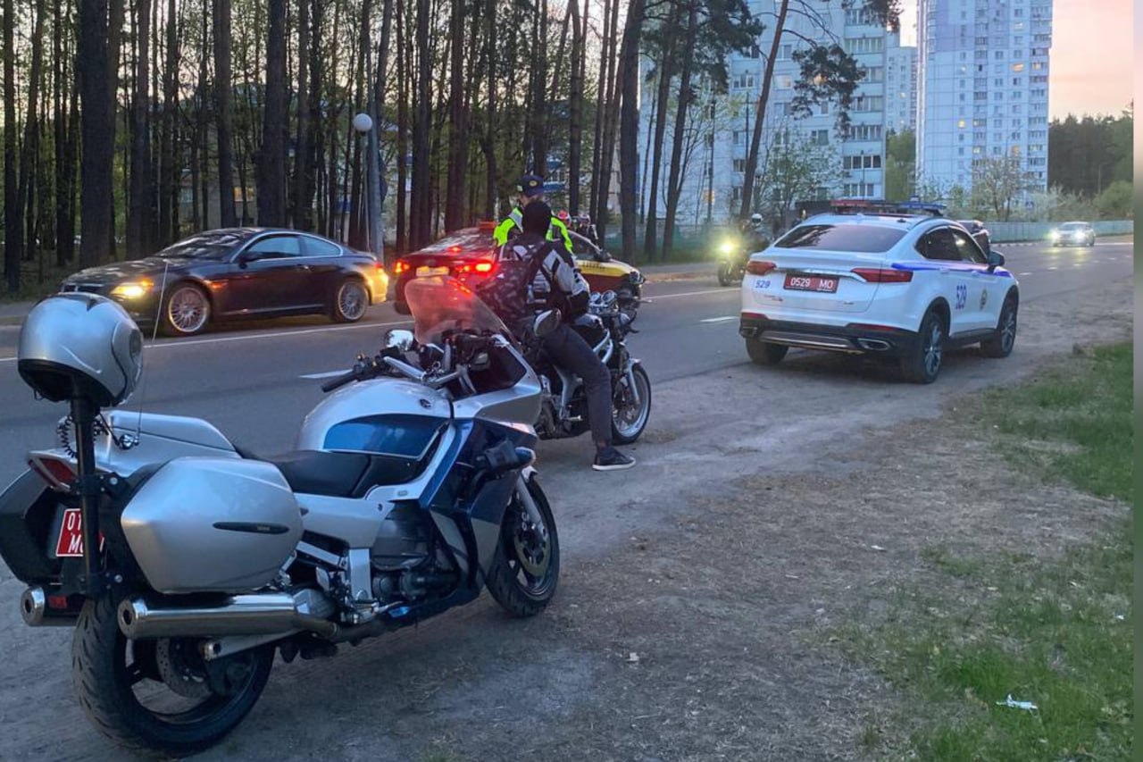 ГАИ проверяет мотоциклы под Минском