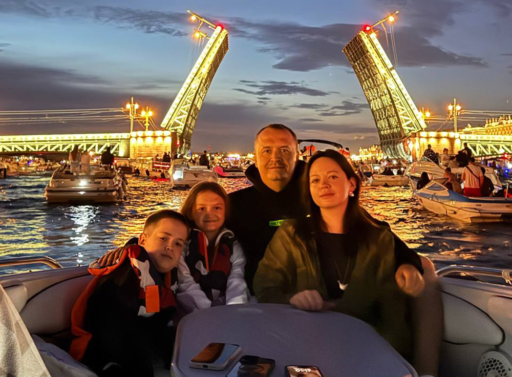 Ярослав Гавриков с семьей Ярослав Гавриков с семьей