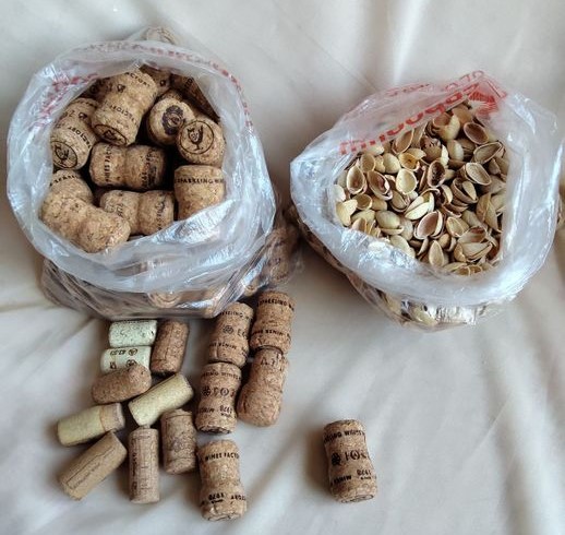 Пробки от шампанского