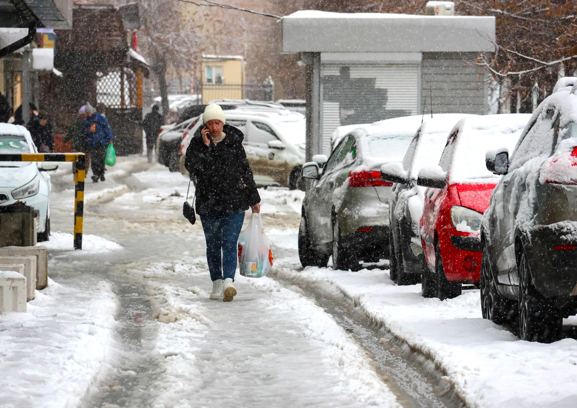 Слякоть и зима