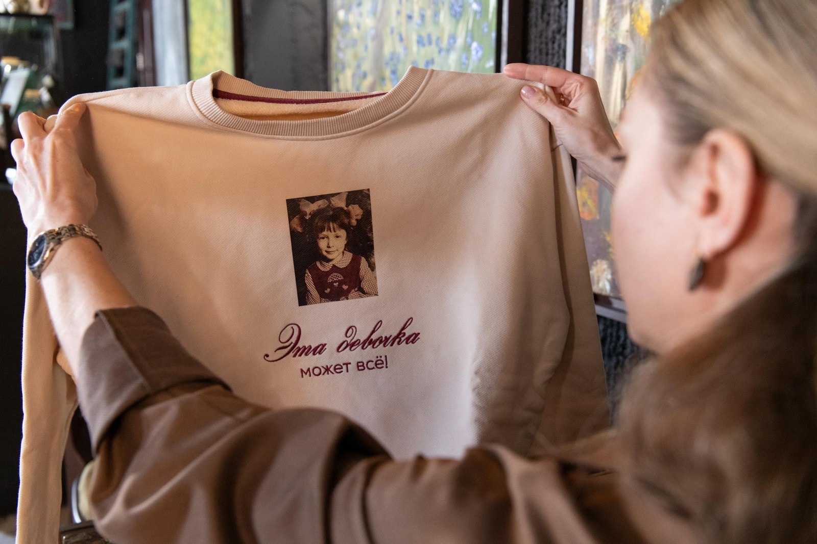 18-Свитшот “Эта девочка может всё!”.jpg