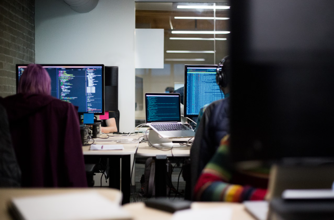 работа хакер работа хакер.png