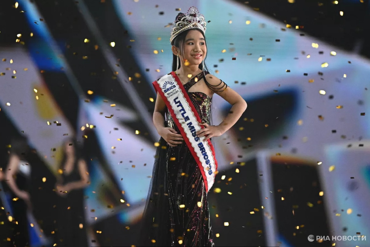 Маленькая мисс БРИКС.jpg