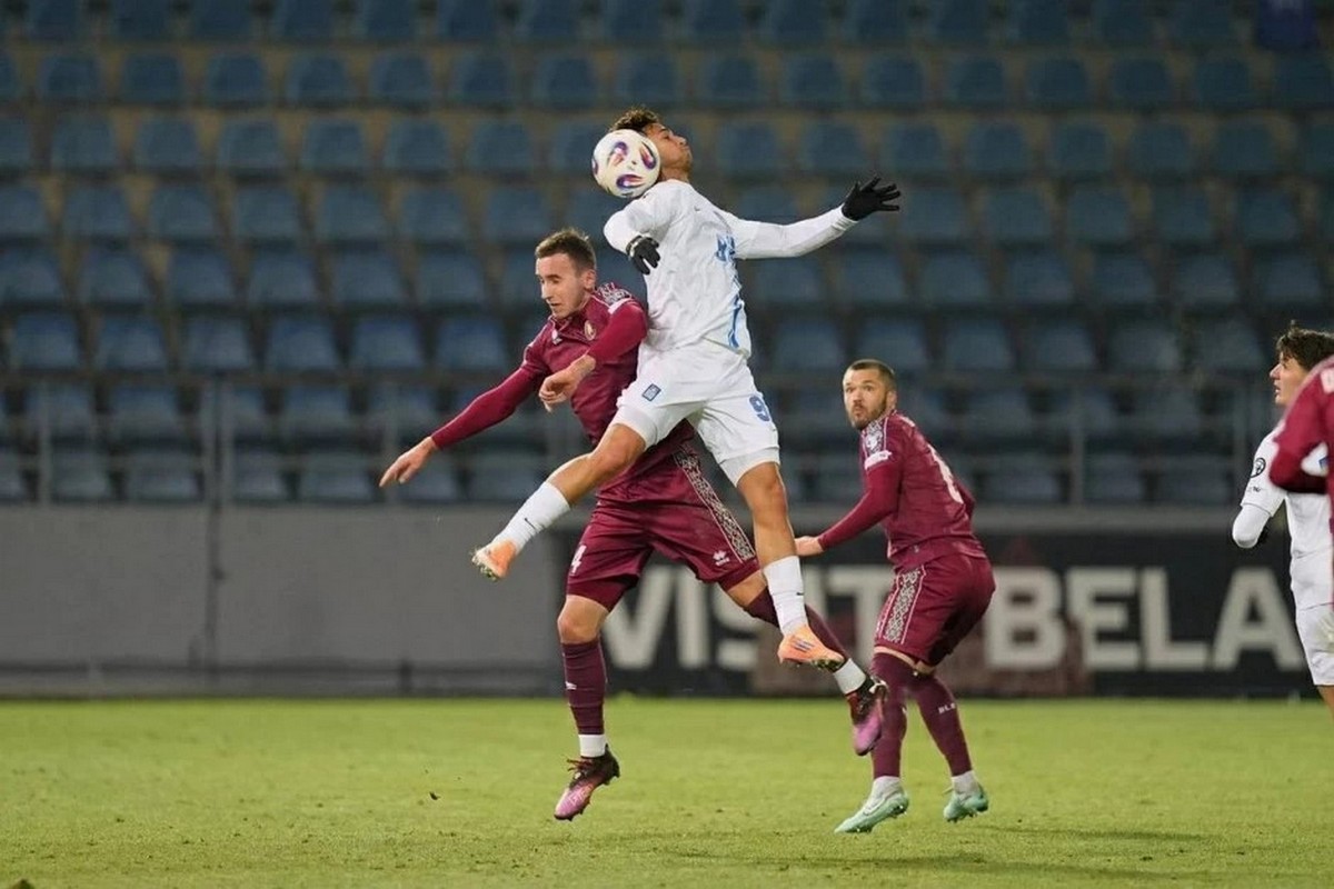 11-Матч Беларусь-Греция по футболу.jpg