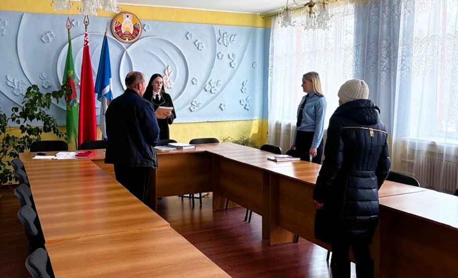 мужчина в суде мужчина в суде.jpg