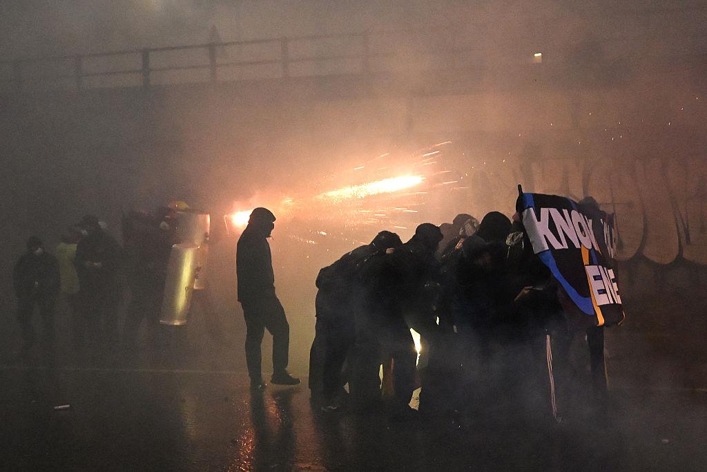 протесты в Милане.jpg