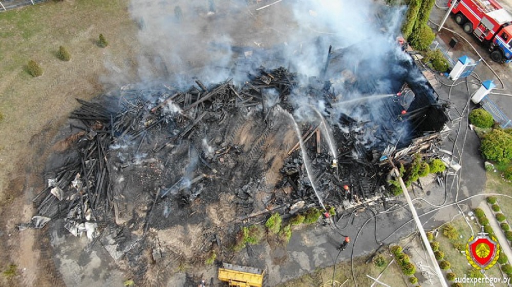 сгоревший храм.jpg