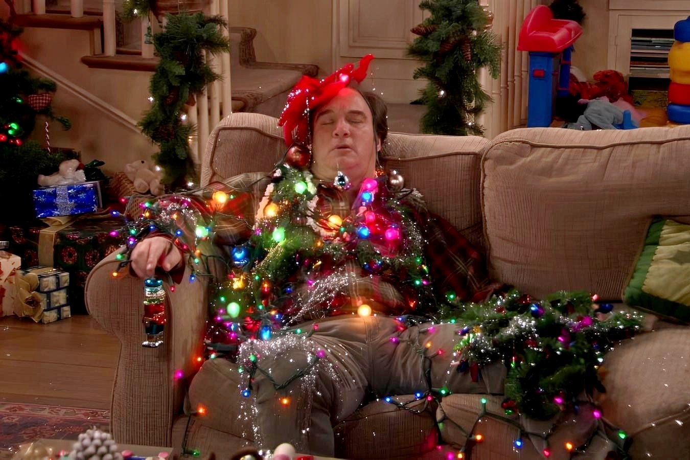 5-Как связаны гирлянды и головная боль. Эпизод ситкома Как сказал Джим.jpg