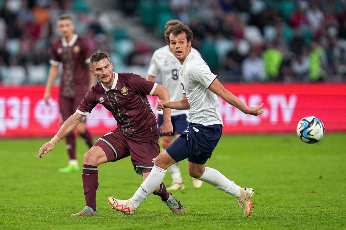 8-Футбол Беларусь-Россия.jpg