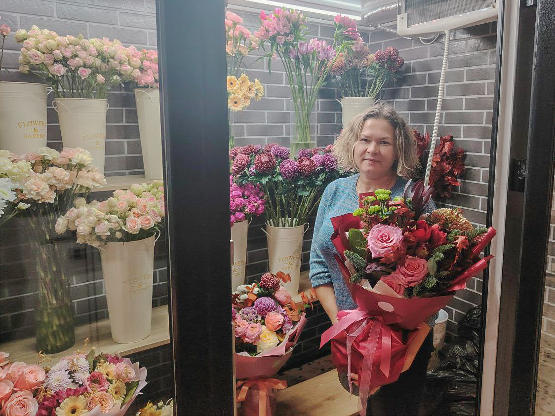 Светлана владелица цветочного МК Фарфоровый