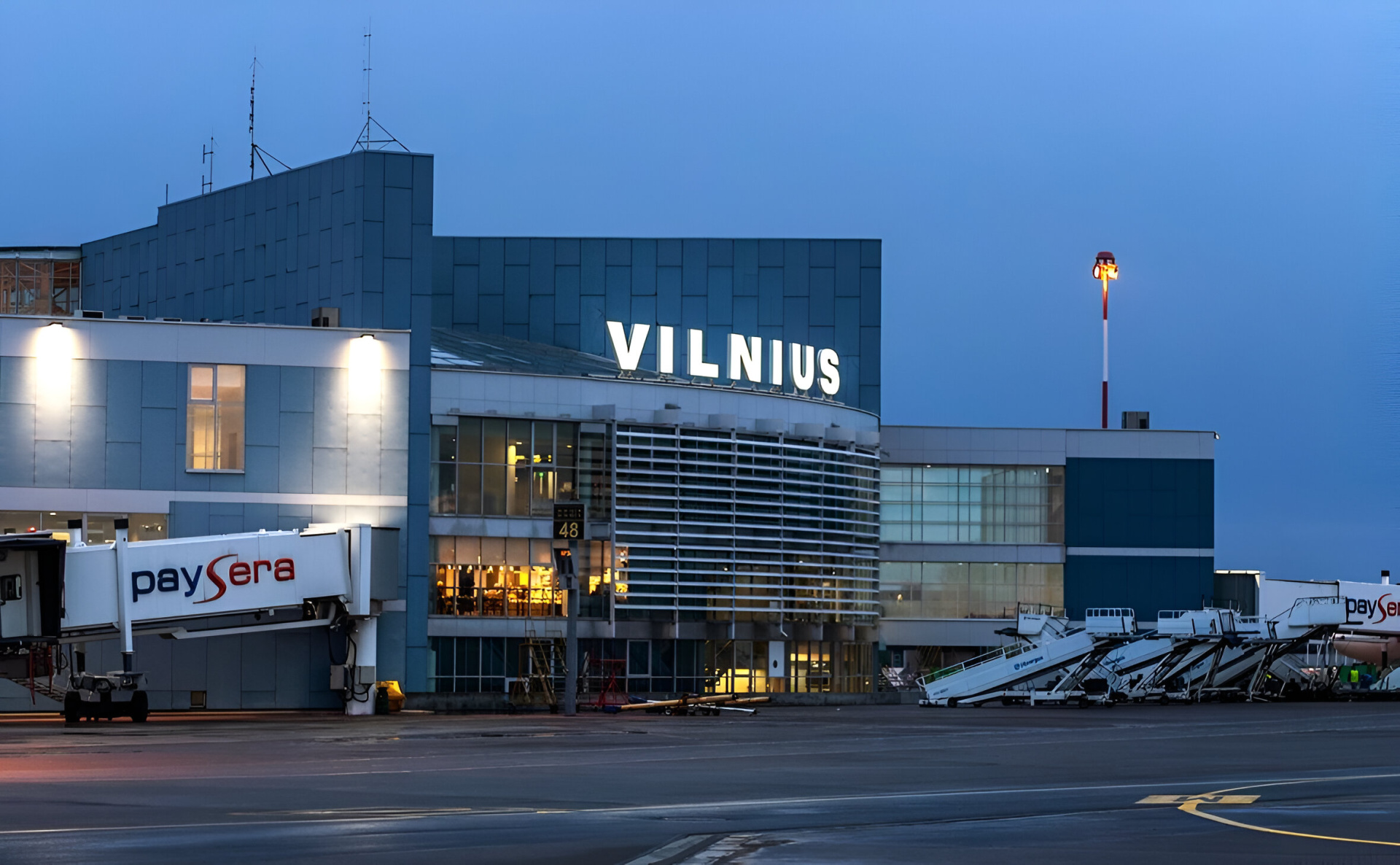 Аэропорт Вильнюса (1).jpg