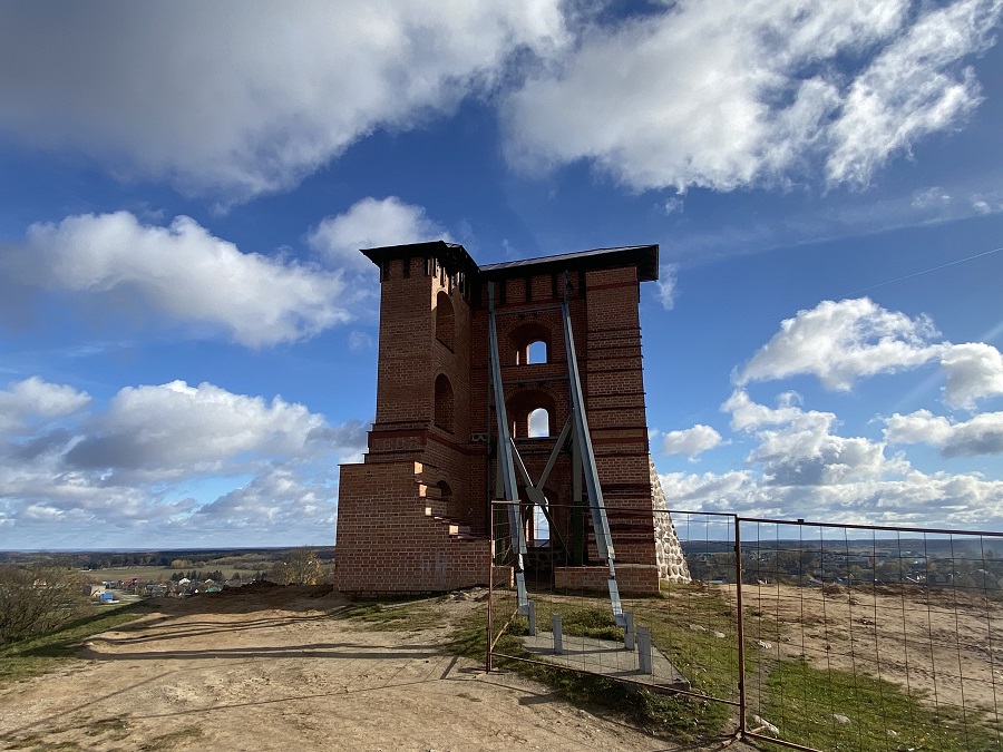 7Новогрудский замок.jpg