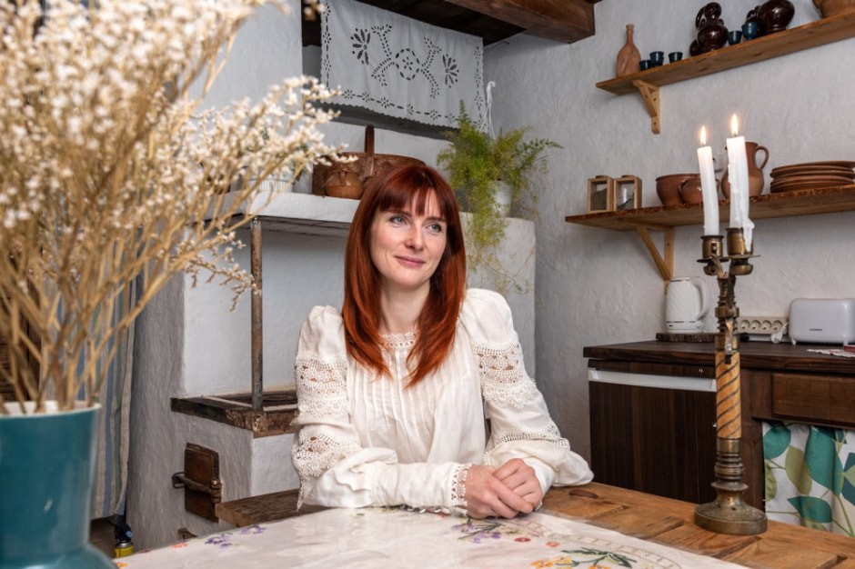 О чем говорили бабушки на лавке 11_Алеся Реутова.jpg