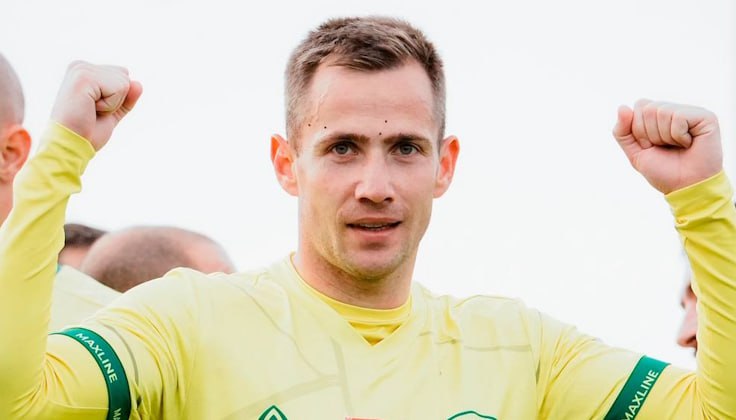 Белорусский нападающий Денис Козловский забил гол и отдал результативную передачу в матче чемпионата Молдовы Белорусский нападающий Денис Козловский забил гол и отдал результативную передачу в матче чемпионата Молдовы.jpg