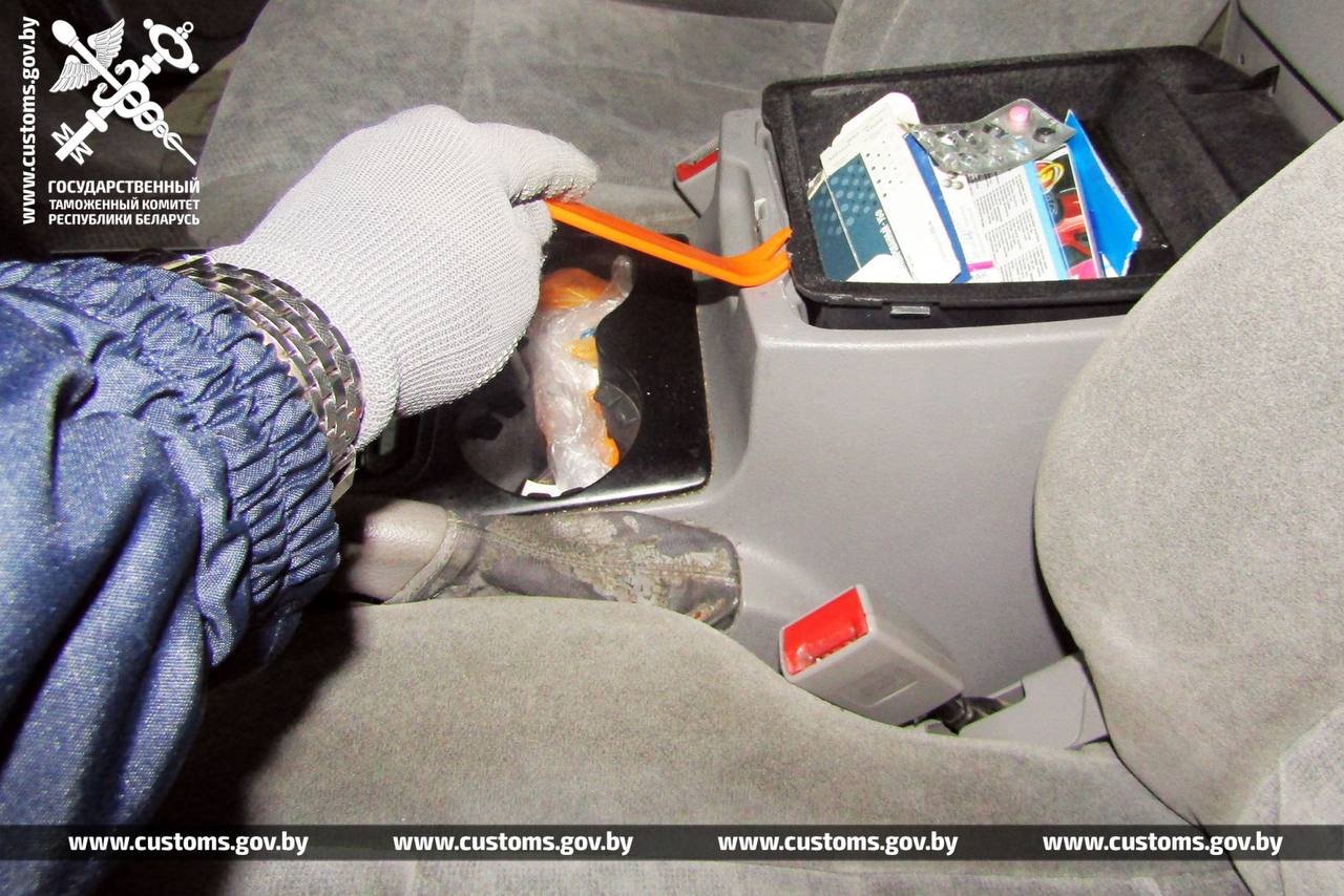 тайник в авто