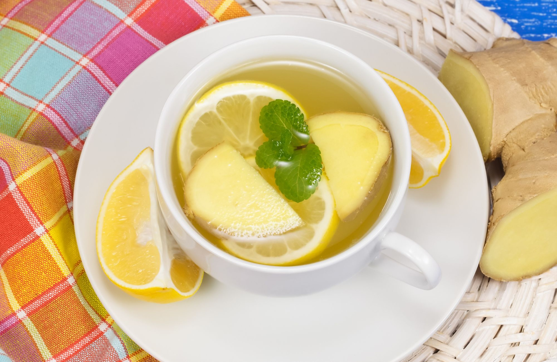 Чай с лимоном и имбирем