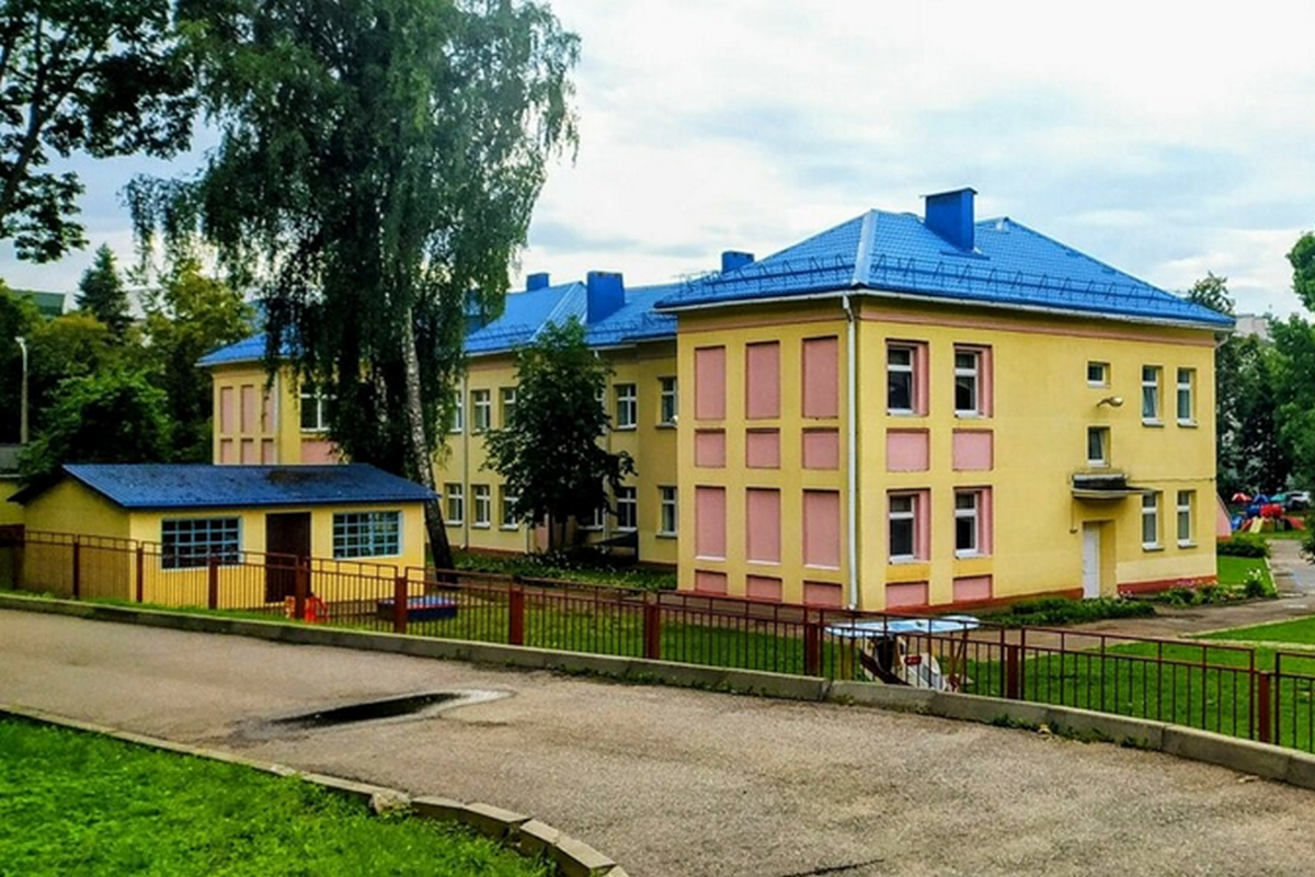4-Детский сад 5 в Минске бульвар Мулявин.png
