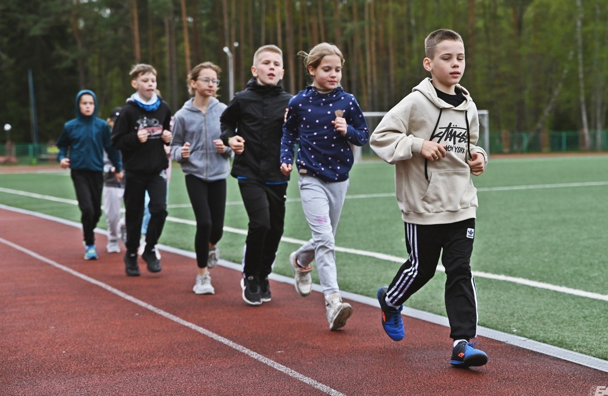 9-Участники легкоатлетического проекта 300 талантов для Королевы.jpg