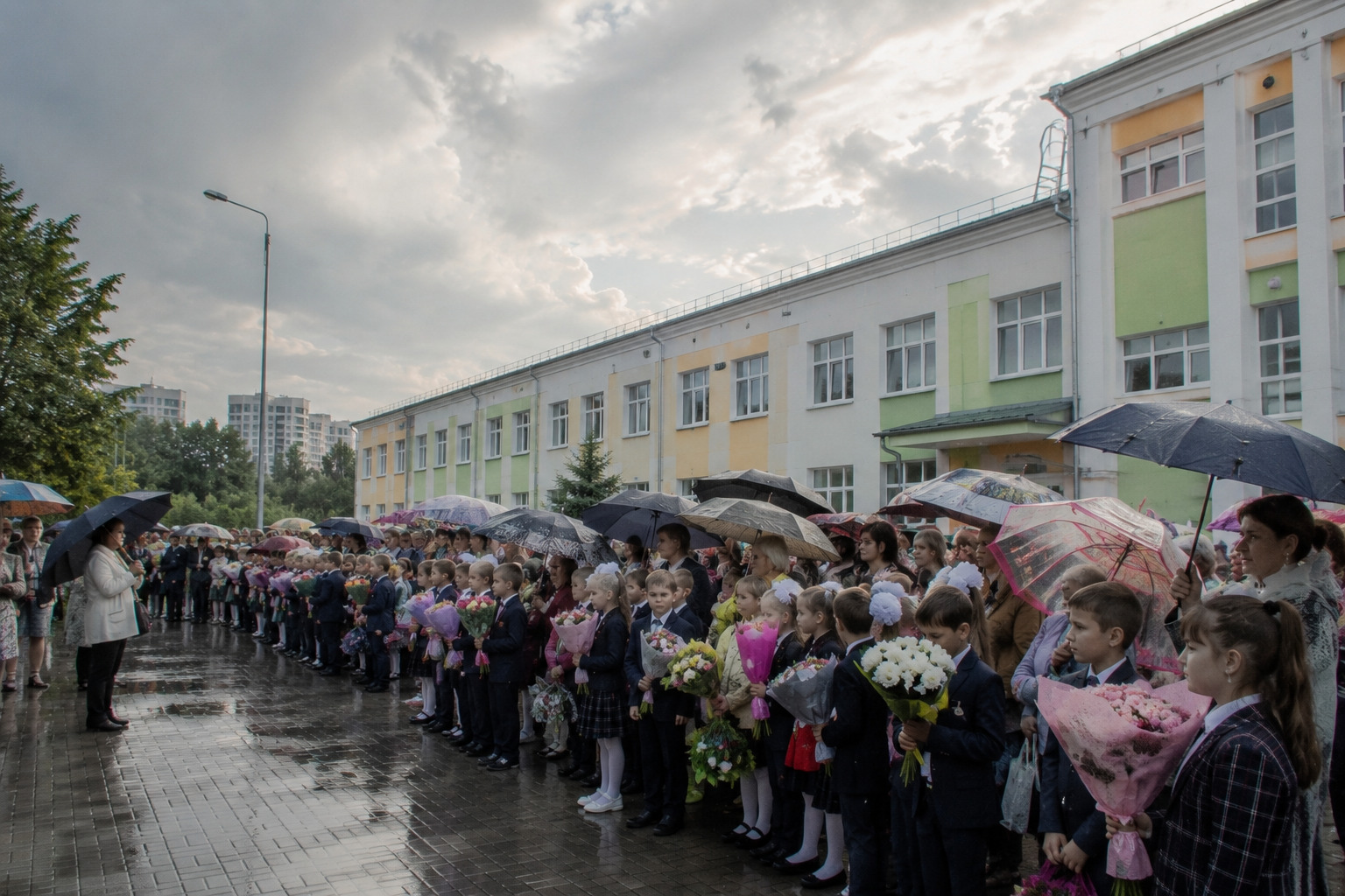 дождь на 1 сентября в школе