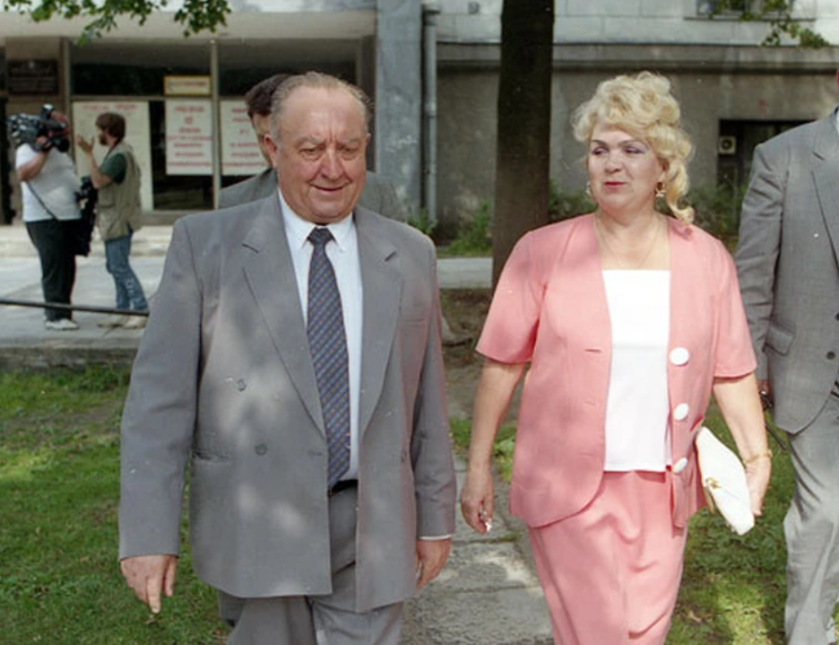 Вячеслав Кебич с супругой Еленой Ивановной, фото с сайта KP.ru