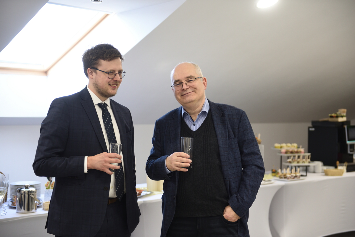 Советник посольства Франции Пьер Пуртье и поверенный в делах Чехии Томаш Крыл