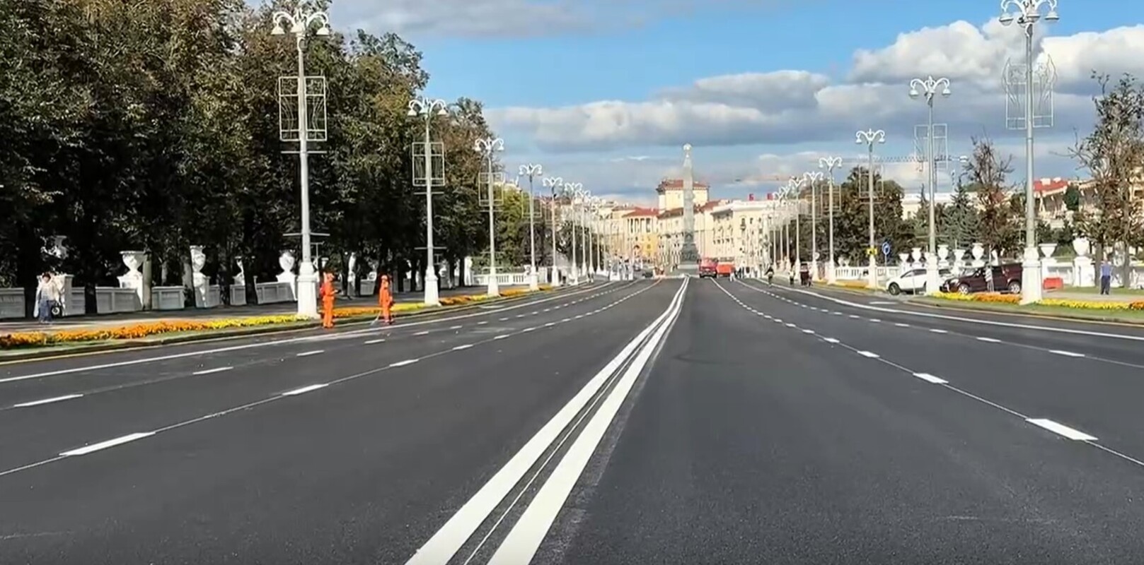 открытый после ремонт мост через Свислочь открытый после ремонт мост через Свислочь