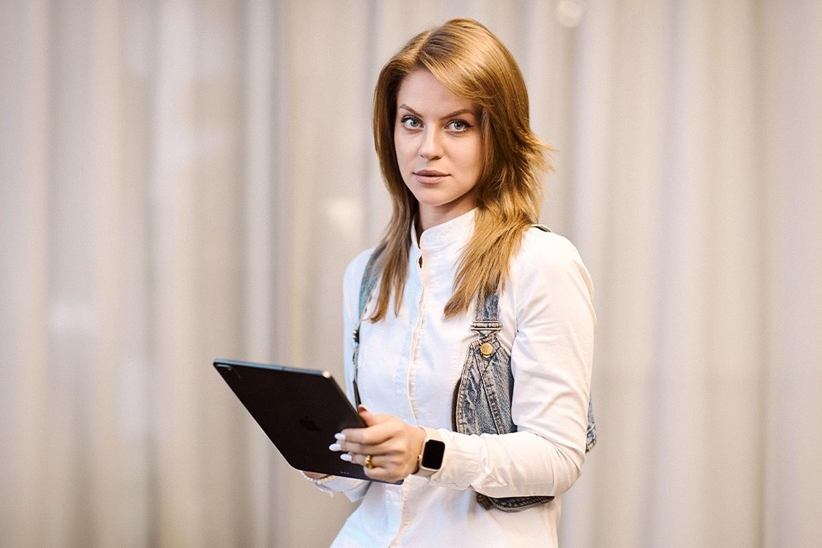 Александра Кавалерова.jpg