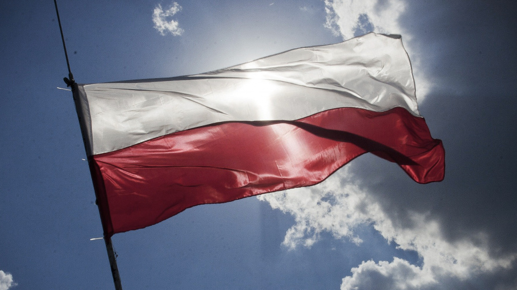 Флаг Польша.jpg