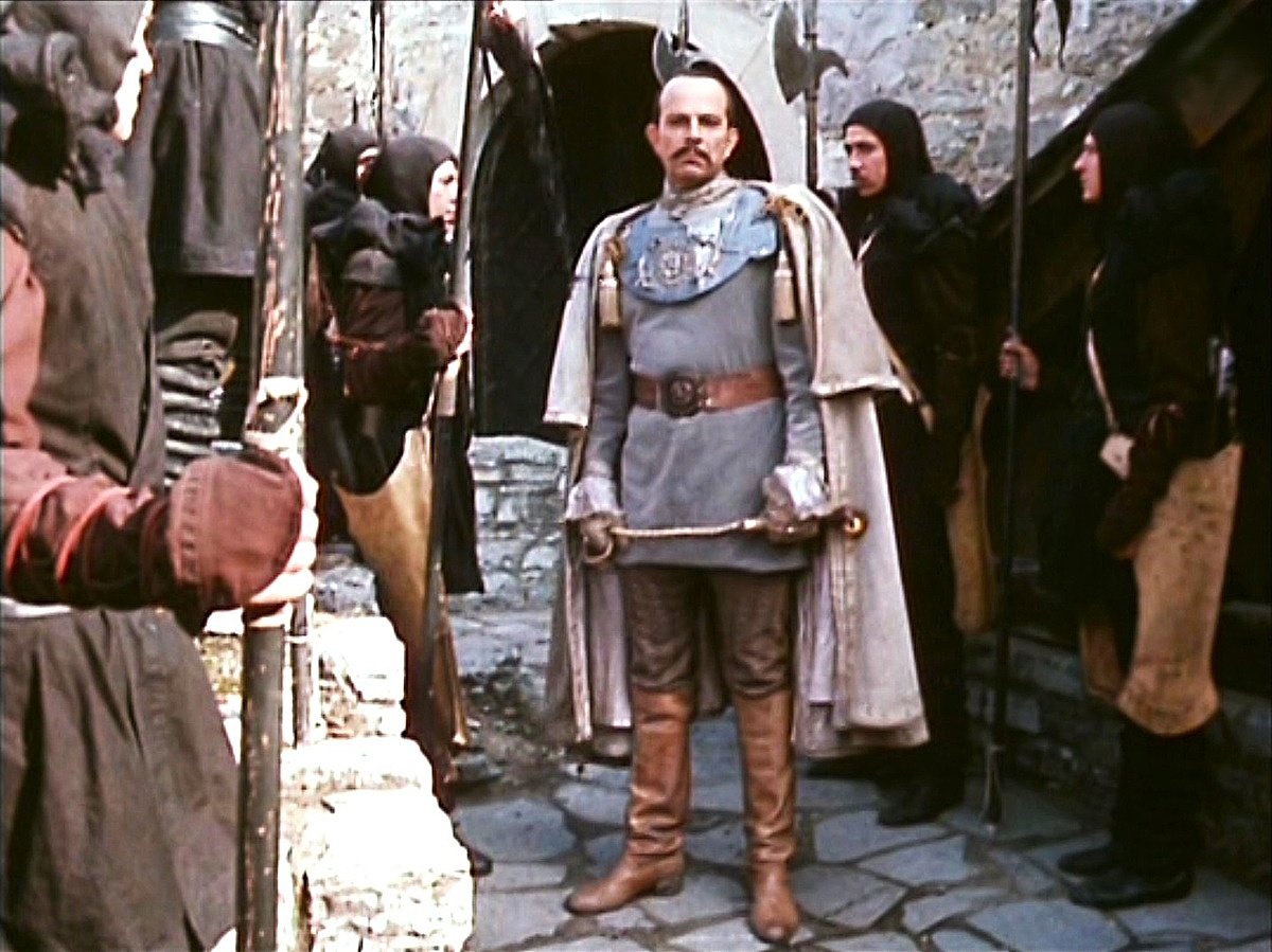 9-Кадр из фильма Черный замок Ольшанский.jpg