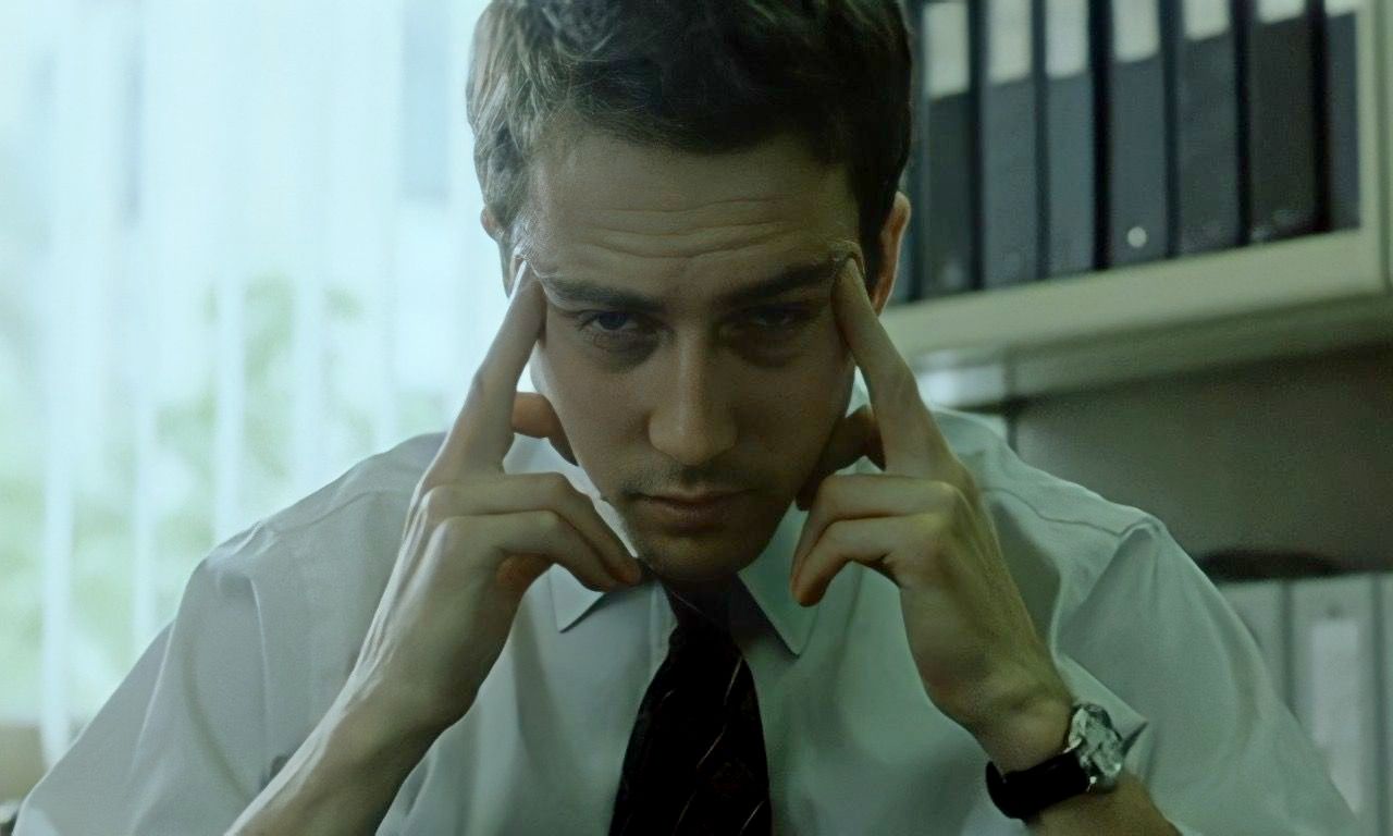 3-Хронический стресс и недосып триггеры ранней андропаузы.jpg