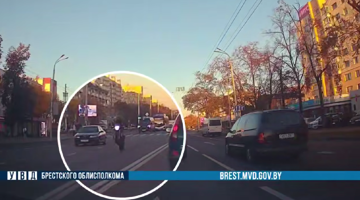 проехал на одном колесе