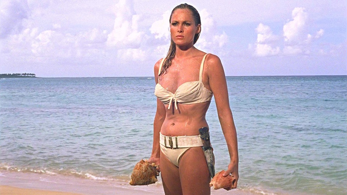 Ursula-andress-dr-no-bikini-style