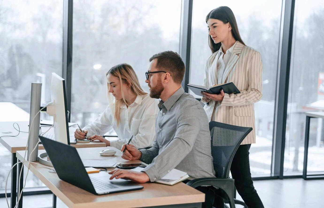 работа в офисе