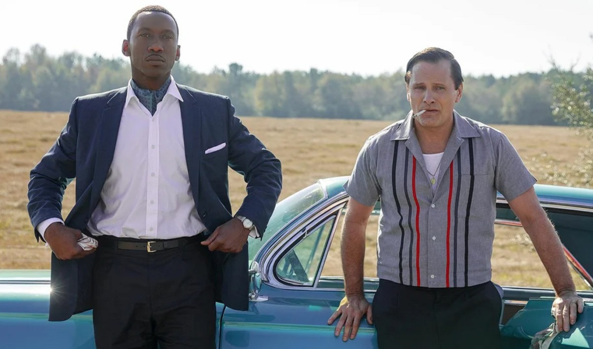 кадр из фильма "Зеленая книга" кадр из фильма "Зеленая книга"