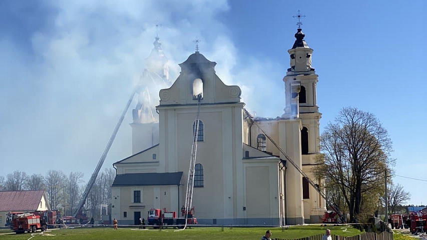 Костел в Будславе