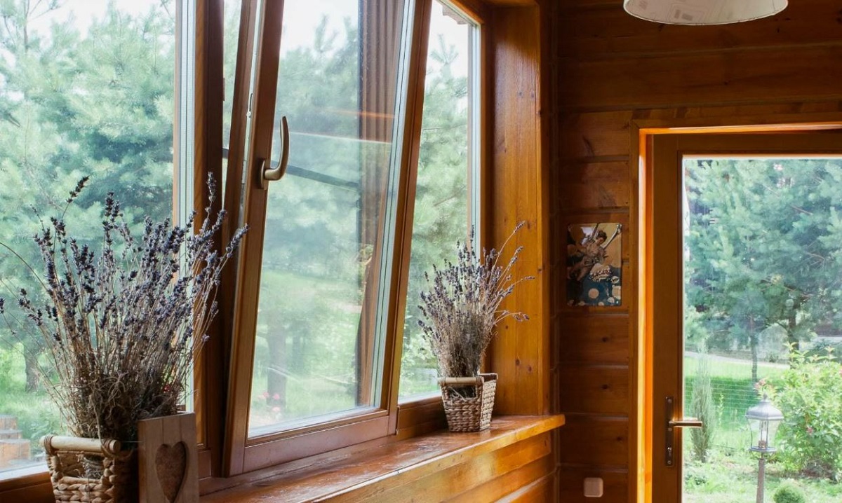 окно на проветривании окно на проветривании.jpg