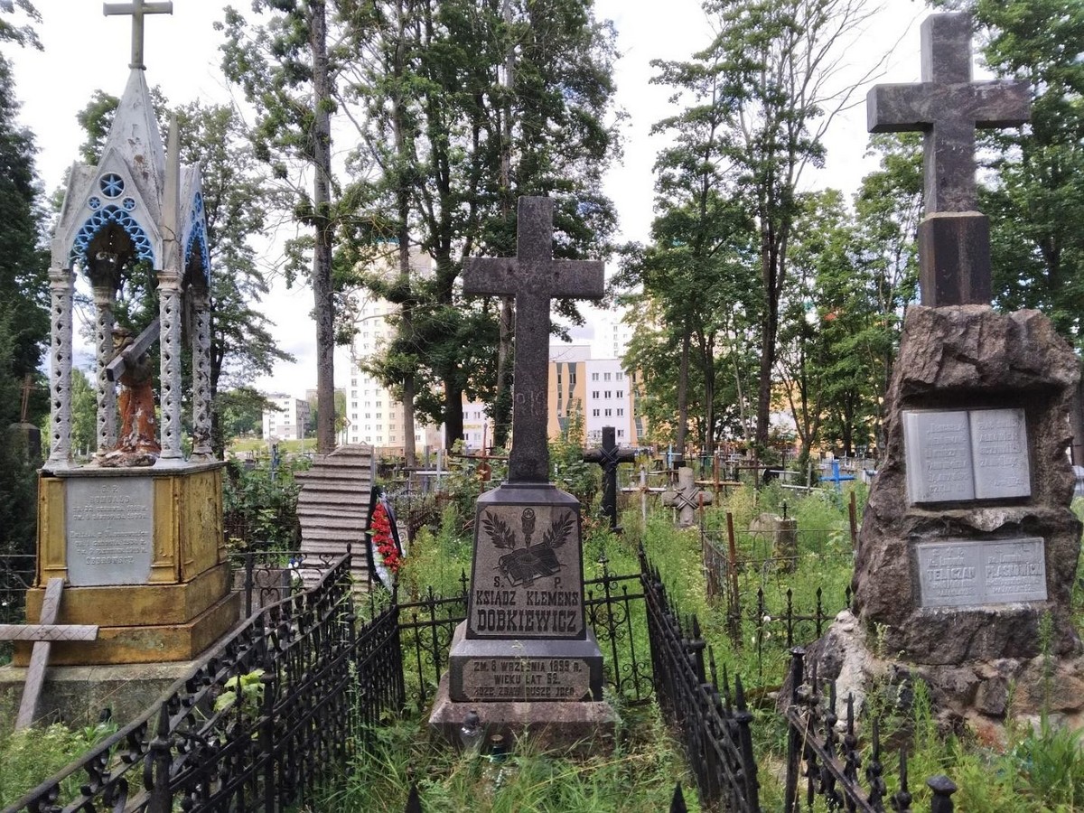 8-Кальварийское кладбище.jpg 8-Кальварийское кладбище.jpg