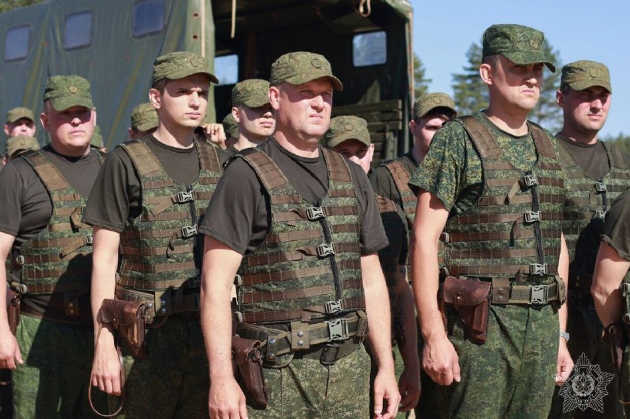 военные