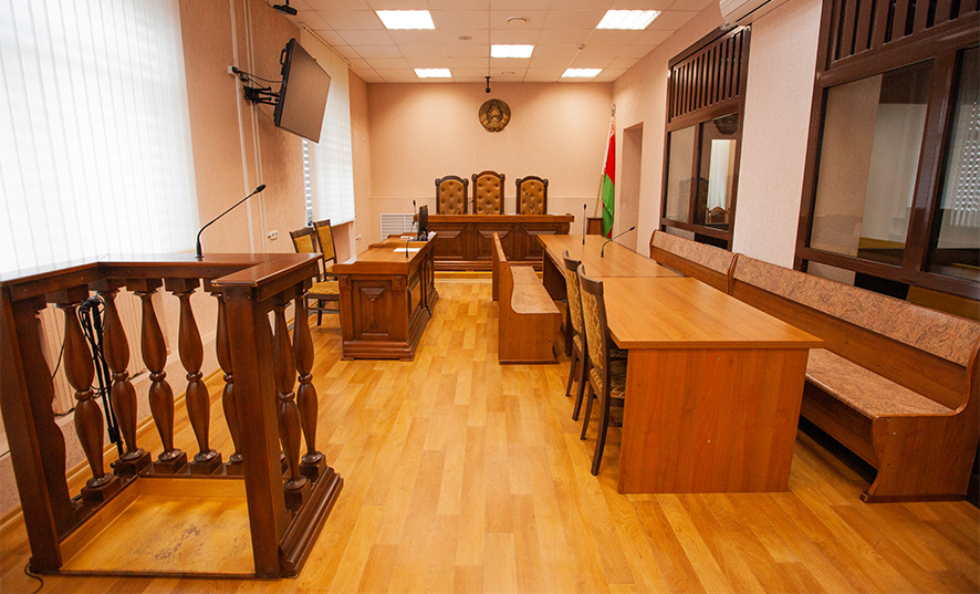 суд-зал суд-зал.jpg