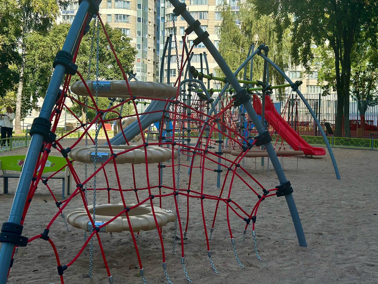 двор Заславская