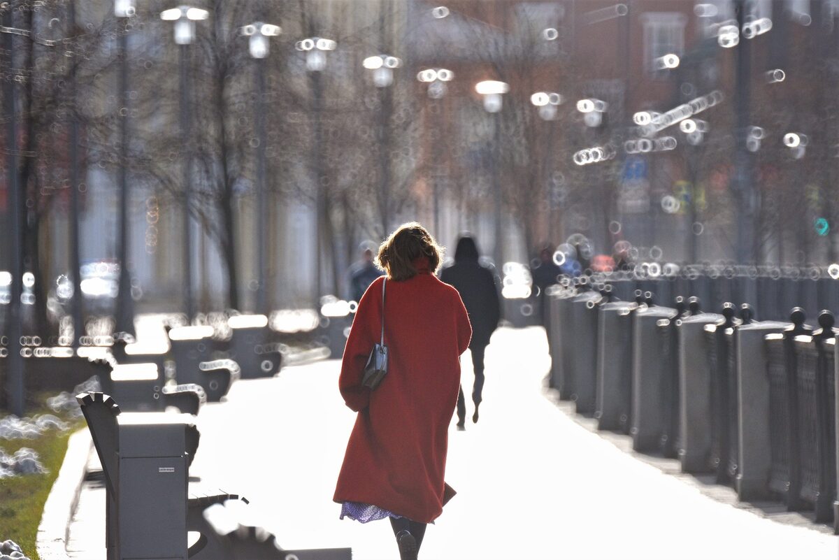 солнечный март