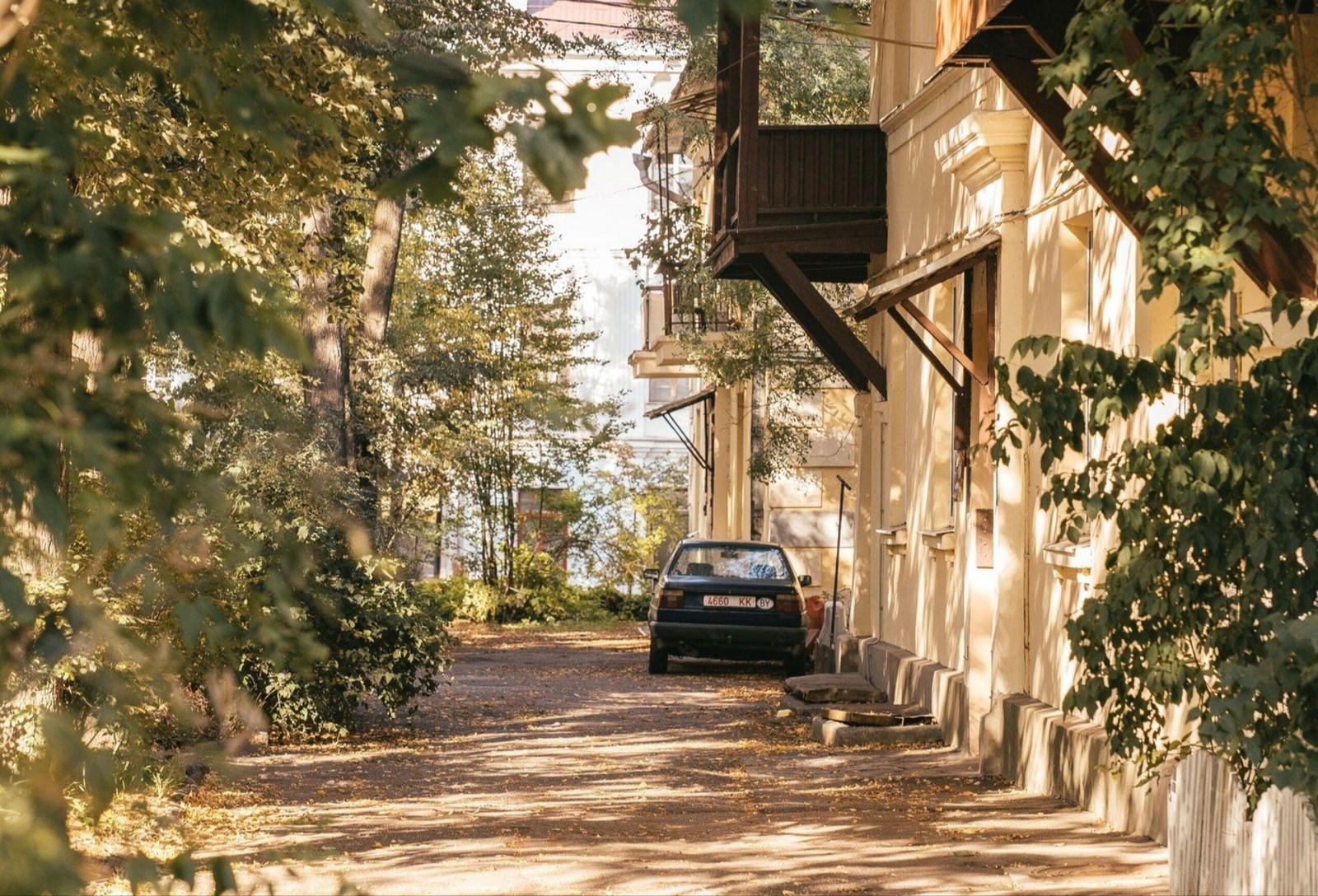 19-Тихий дворик Осмоловки.jpg