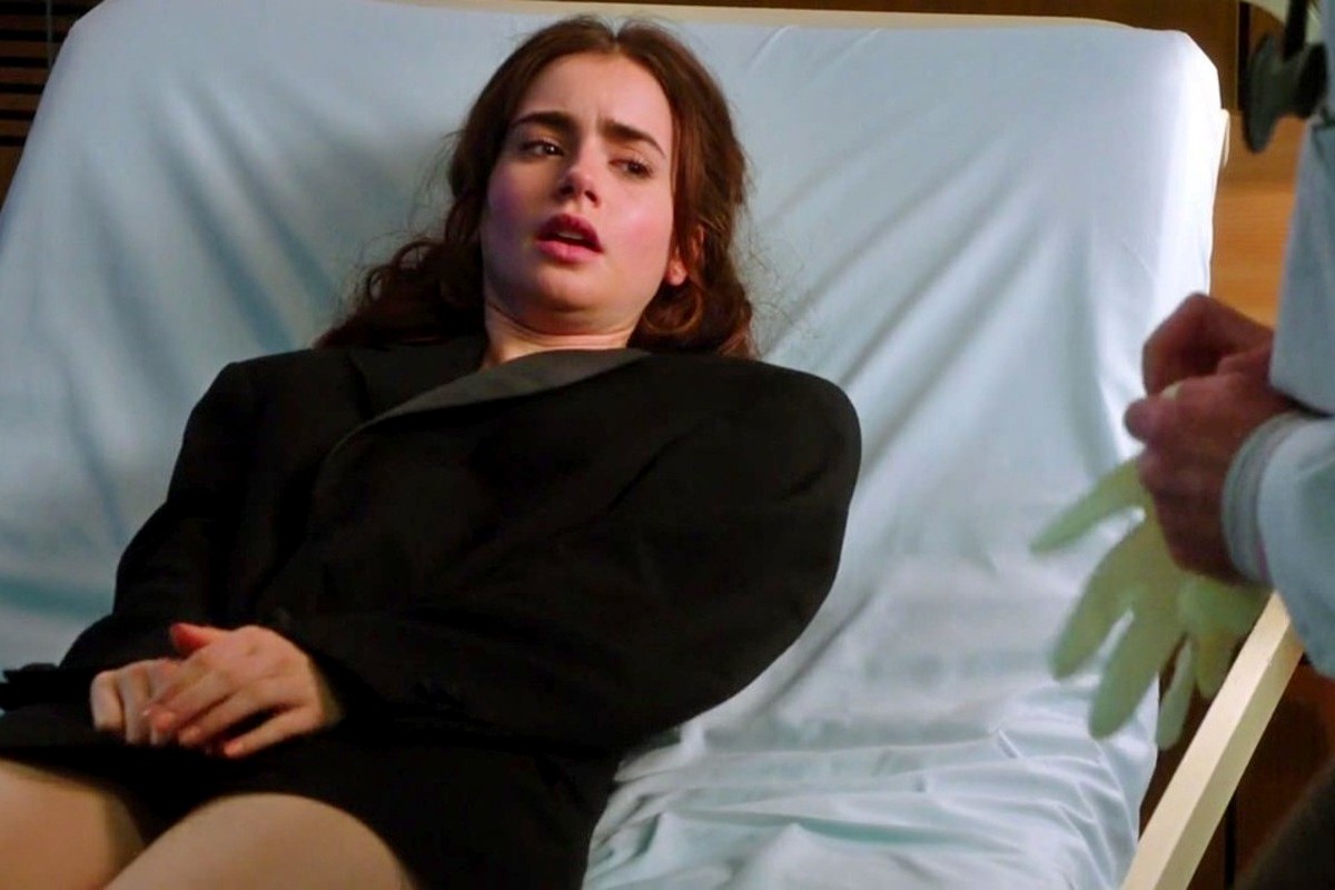 9-Многие девушки тянут с визитом к врачу до последнего кадр из фильма С любовью Рози.jpg