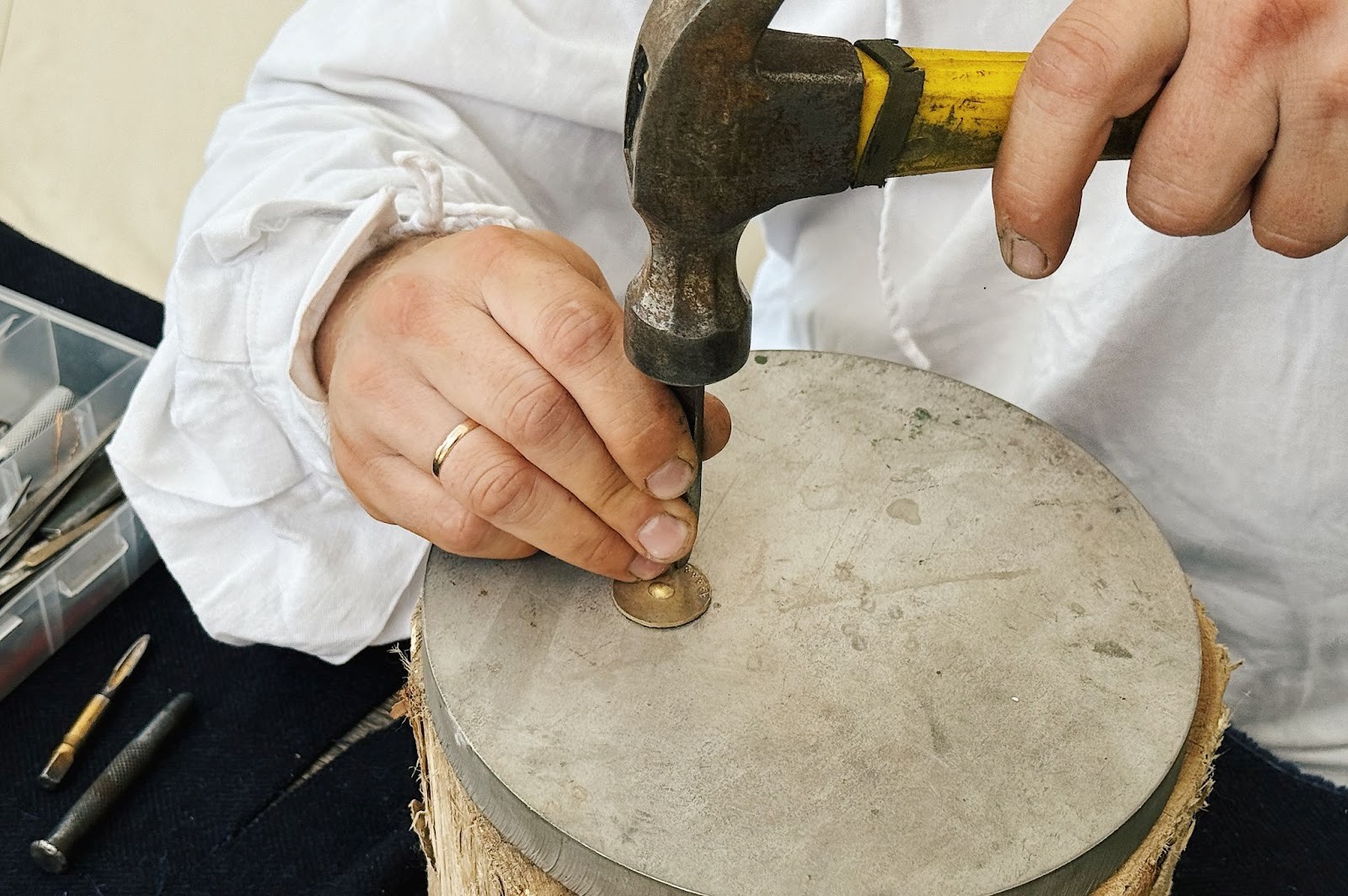 18-Чеканка кольца.jpg