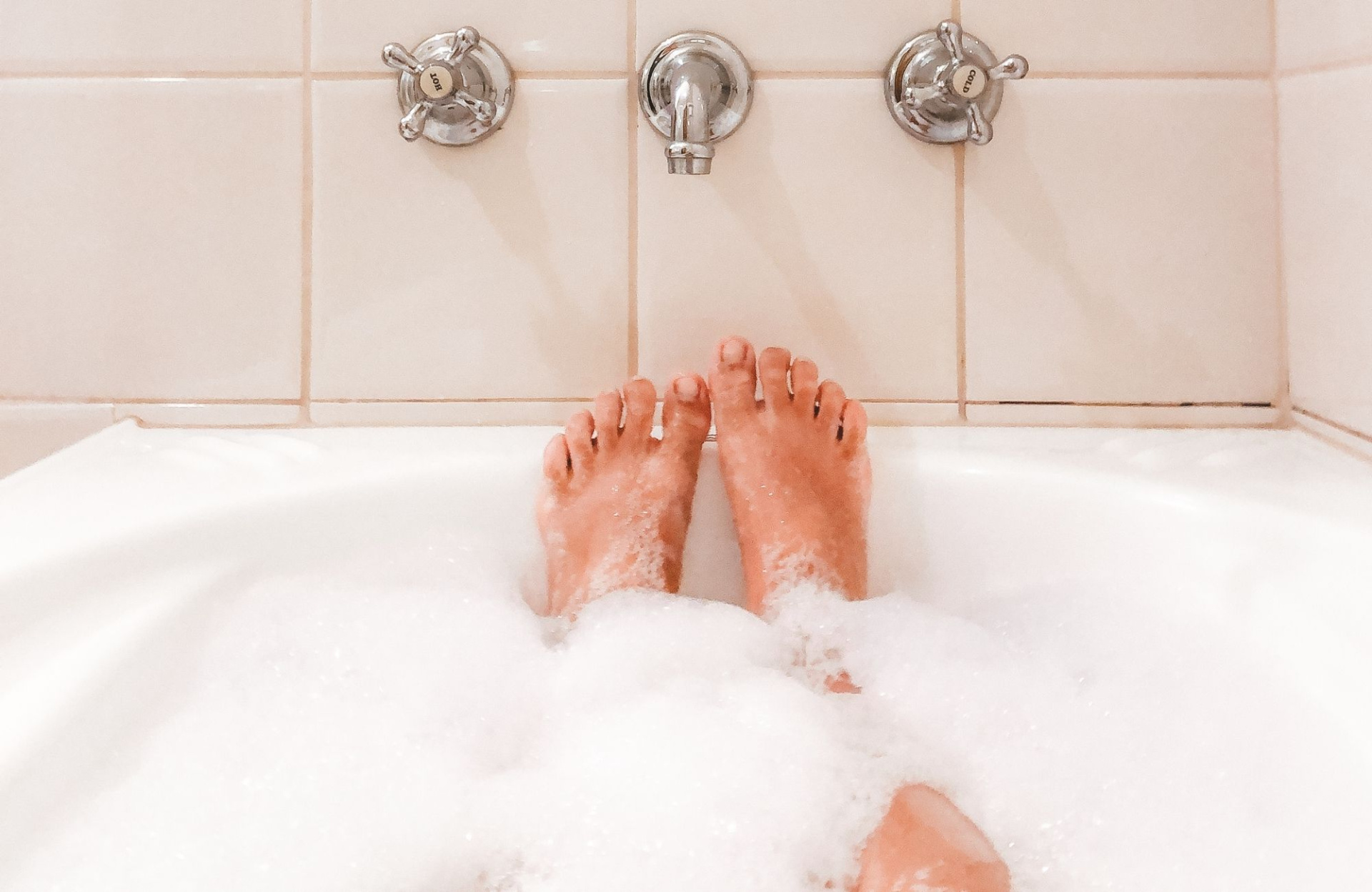 Ванна с пеной.jpg